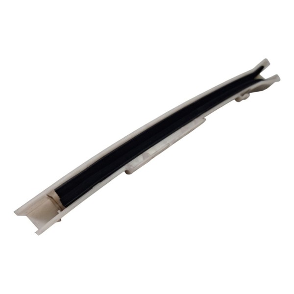 Guia Vidro Porta Traseira Direita Rampage Laramie 2023-2025