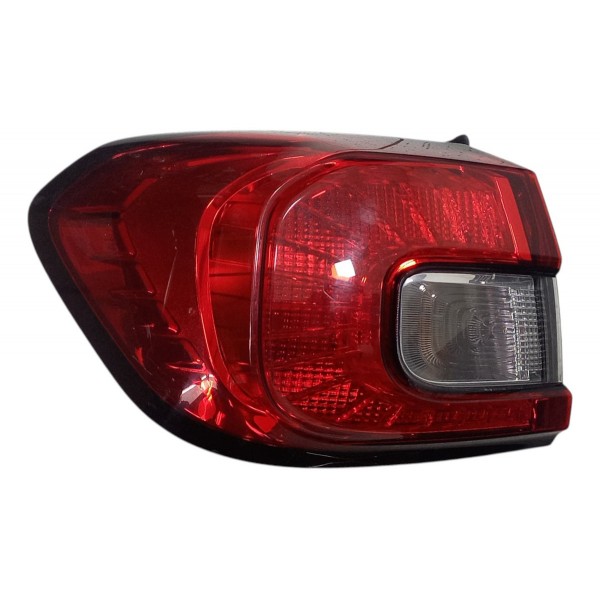 Lanterna Traseira Esquerda Fiat Argo 2017 A 2024 Esquerdo/motorista Vermelho