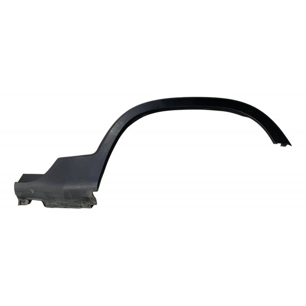 Moldura Paralama Traseira Esquerda Fiat Toro 2022.
