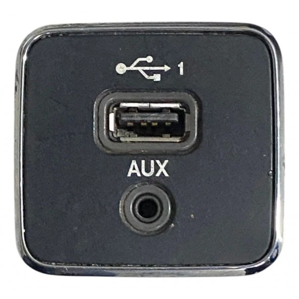 Entrada Usb Auxiliar Jeep Compass 2020 Preto