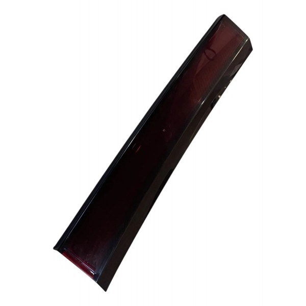 Lanterna Tampa Traseira Direita Nissan Kicks 1.6 2024