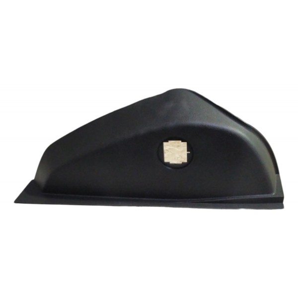 Tampa Lateral Painel Tracker Direito 2024 2025