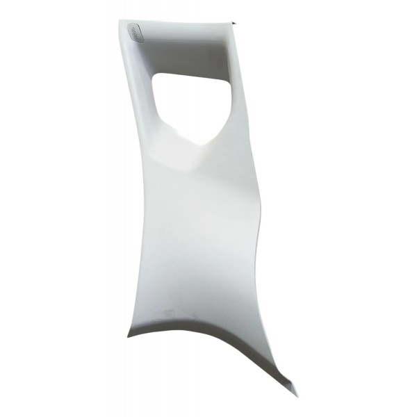 Acabamento Superior Coluna Traseira Esquerdatracker 1.0 2025