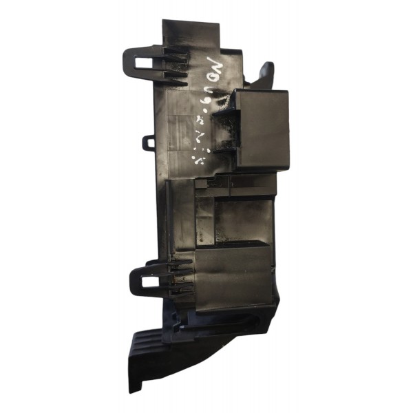 Suporte Caixa De Fusível Gm Onix 2020 2023 Usado Original