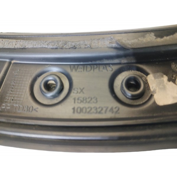 Moldura Friso Porta Tras Fiat Mobi Le 2022 Usada Original