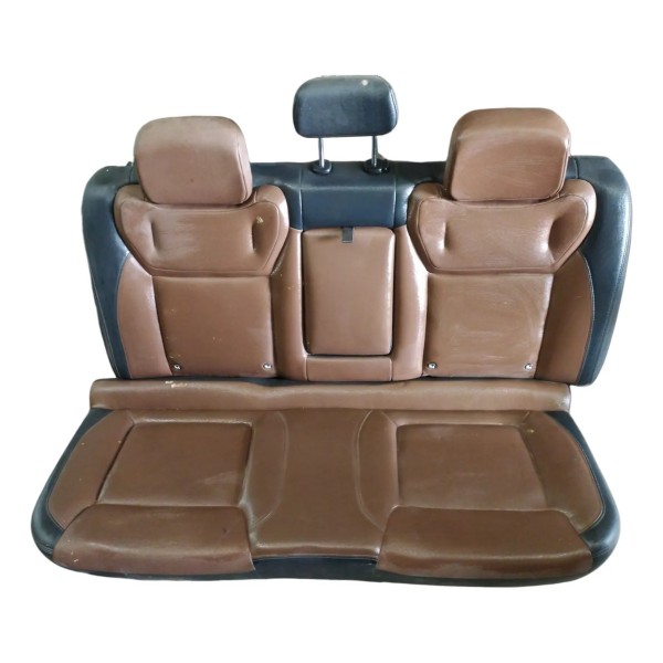 Banco Traseiro Ram Rampage Em Couro 2.0 2024 2025 Marrom-claro