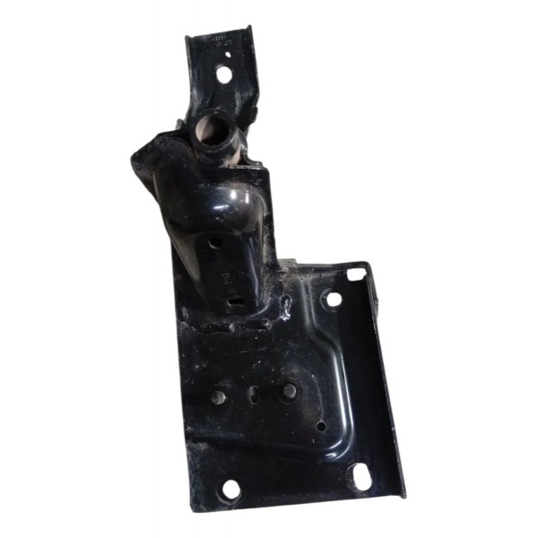 Suporte Parachoque Traseiro Rampage Laramie 2.0 Diesel 2024