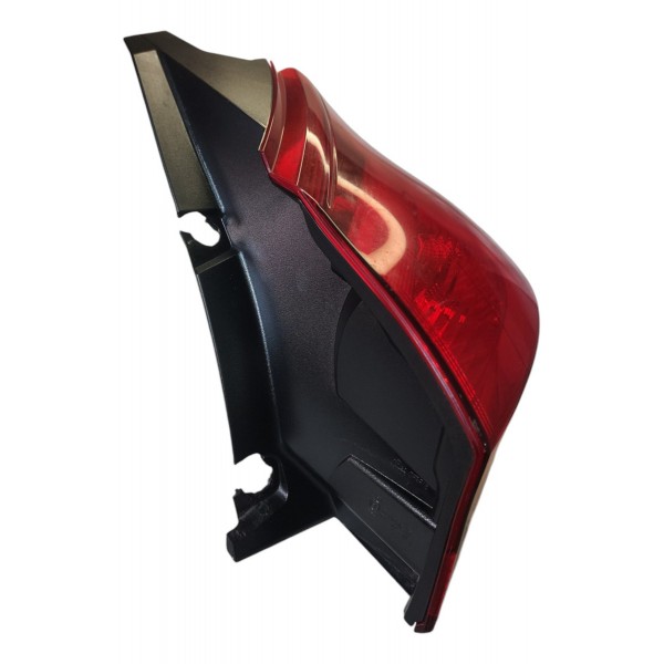 Lanterna Nissan Kicks Ld 2017 2019 Original Com Detalhe