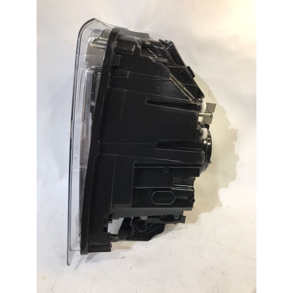Farol Volvo Led Fm Fh Ld Compat 2010 2015 Detalhe