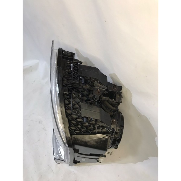 Farol Volvo Led Fm Fh Ld Compat 2010 2015 Detalhe