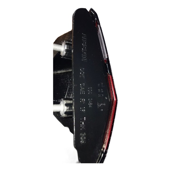 Lanterna Tampa Tras Nissan Versa Ld 2020 2022 Original