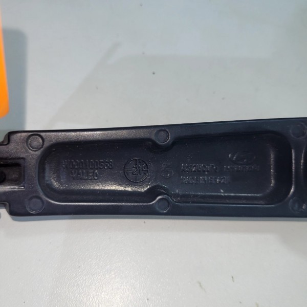 Braço Limpador Hb20 2020 2024 Esquerdo W000100568