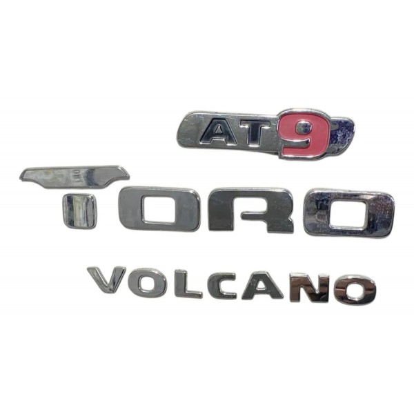 Emblema Tampa Traseira Fiat Toro Volcano 2.0 Diesel 2020