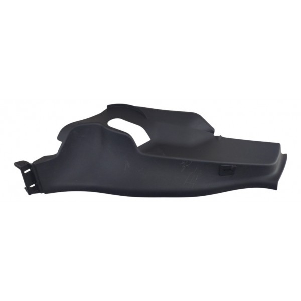 Moldura Traseira Le Gm Onix 2020 2023 Original
