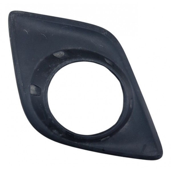 Moldura Milha Lado Esquerdo Hilux 2016 2020 Com Furo