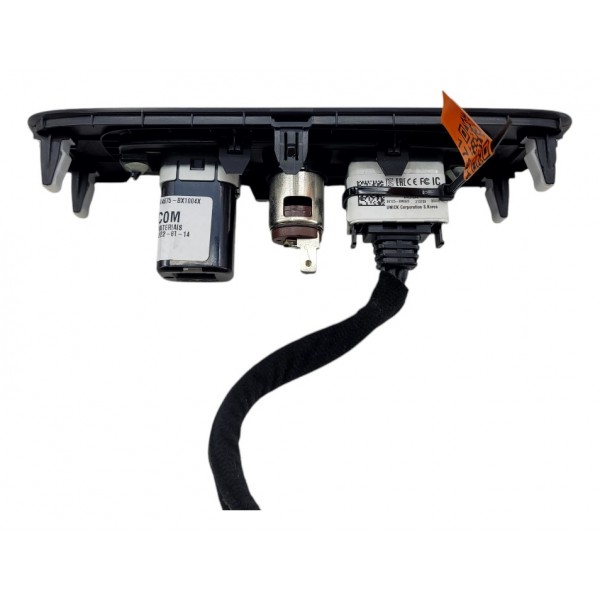 Moldura Com Tomadas 12v Hyundai Creta 2023 Completa