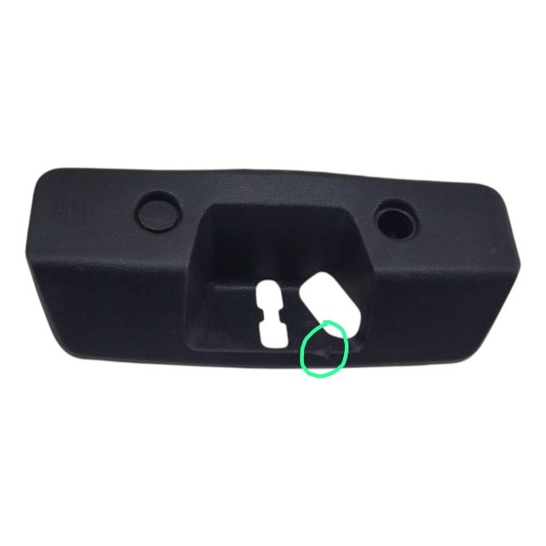 Moldura Trava Tampa Tras Renault Sandero 2014 2018 C Detalhe