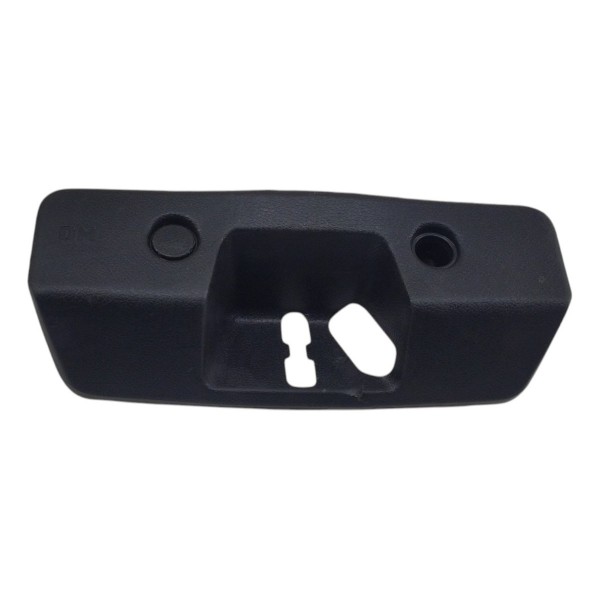 Moldura Trava Tampa Tras Renault Sandero 2014 2018 C Detalhe