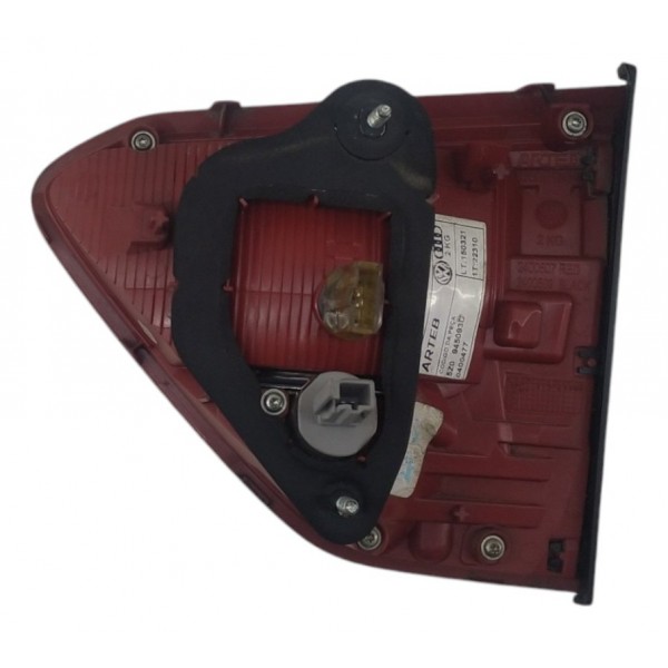 Lanterna Tampa Tras Vw Fox Le 2015 2020 C Detalhe