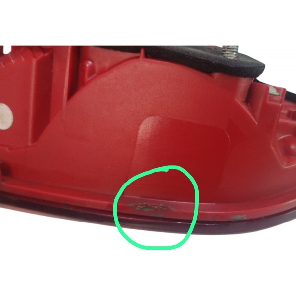 Lanterna Tampa Tras Vw Fox Le 2015 2020 C Detalhe
