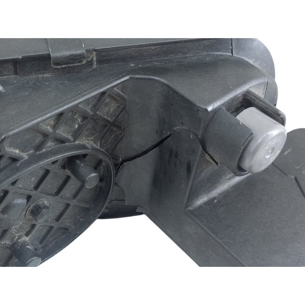 Farol Dianteiro Esquerdo Fiat Toro 2016 2023 Detalhe
