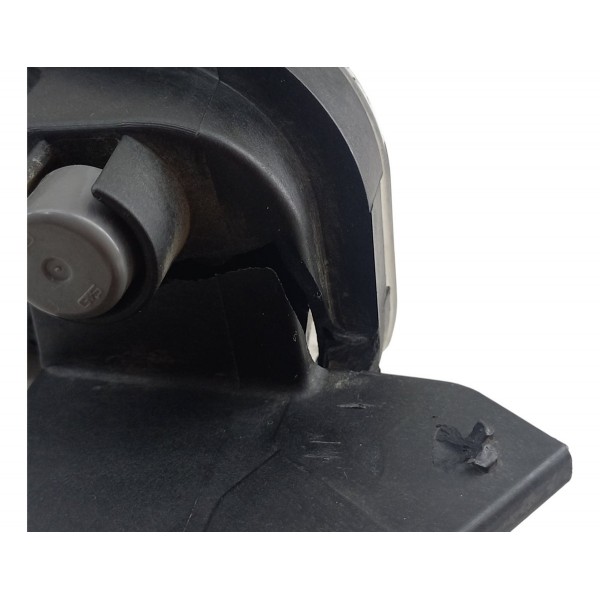 Farol Dianteiro Esquerdo Fiat Toro 2016 2023 Detalhe