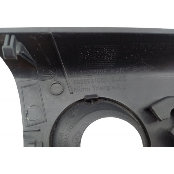 Moldura Inte Retrovisor Ld Renault Sandero Logan 2014 A 2021
