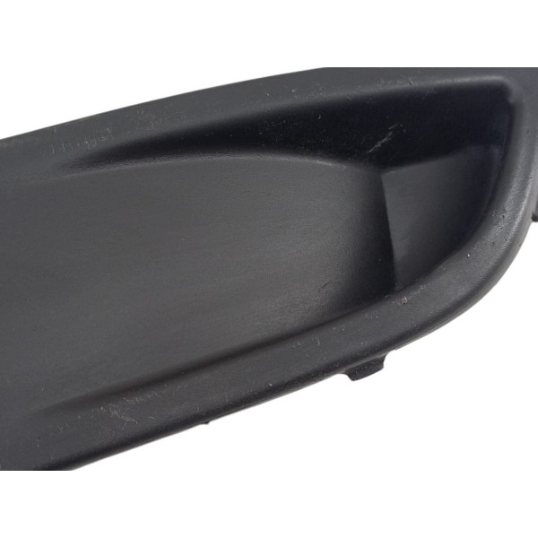 Moldura Farol Milha Esquerdo Corsa Classic 2010 2017
