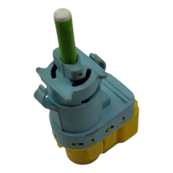 Interruptor Pedal De Freio Fiat Mobi 2017 2021