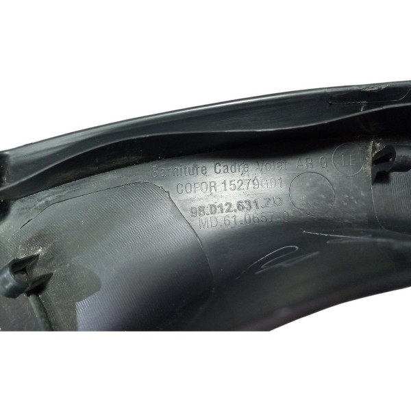 Acabamento Tampa Le Porta Malas Peugeot 208 2016 2019 Usado