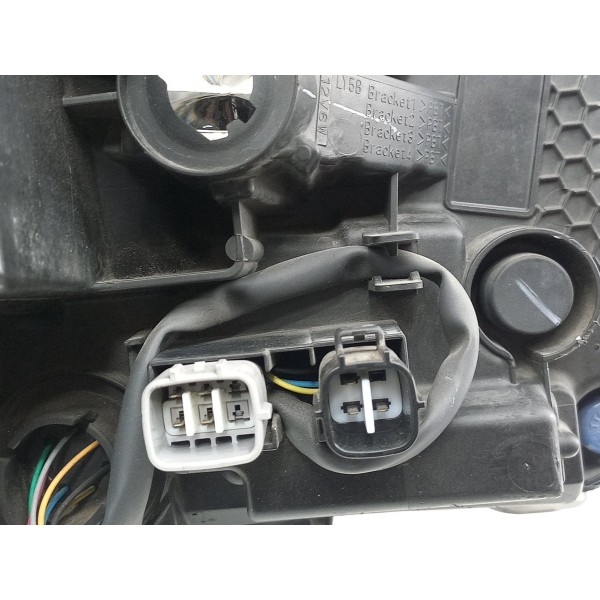 Farol Diant Esquerdo Toyota Corolla 2019 2022 Usado Detalhe