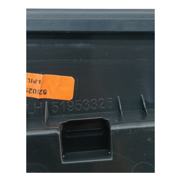 Moldura Porta Diant Jeep Renegade Le 2015 2020 C Detalhe