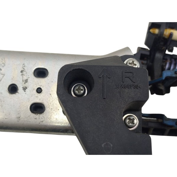 Base Maçaneta Ext Tras Ld Toyota Hilux Sw4 2019 2020 Usado