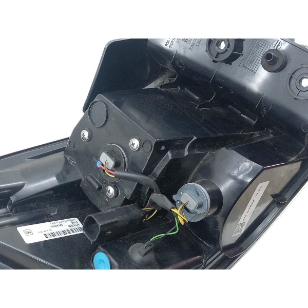 Lanterna Tras Ld Led Chevrolet Spin 2025 Original