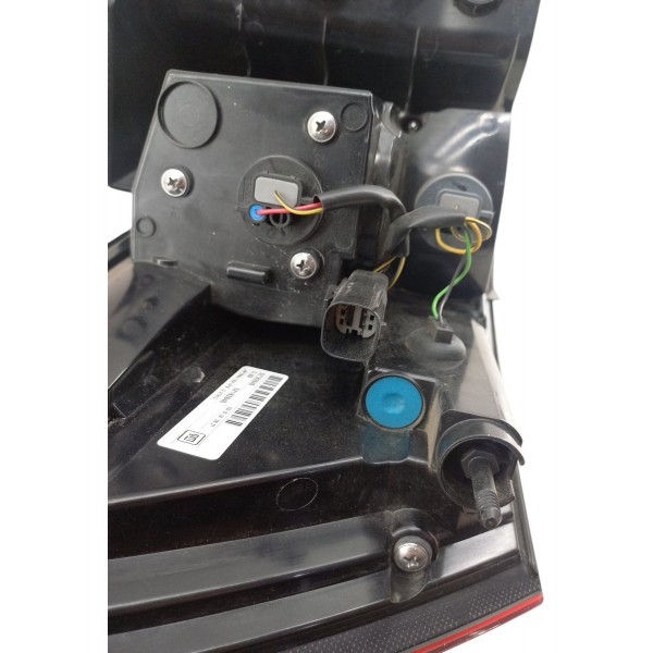 Lanterna Tras Ld Led Chevrolet Spin 2025 Original