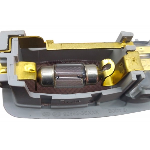 Luz Teto Cortesia Hyundai Creta 2020 2024 (usado)