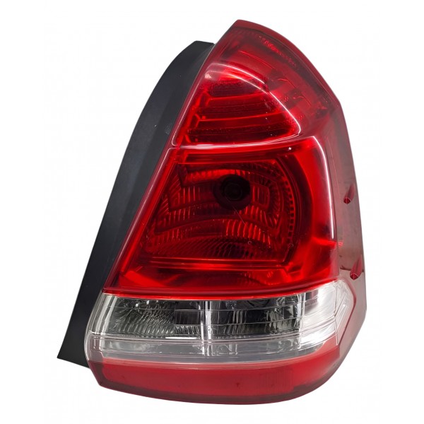 Lanterna Traseira Toyota Etios Sedan Ld 2013 2019 Detalhe Verde-escuro Direito/passageiro