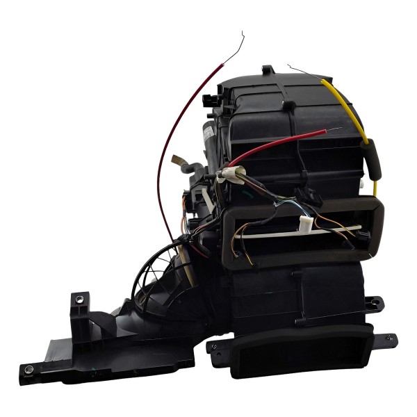 Caixa Evaporadora Fiat Strada 2023 2024 Detalhe